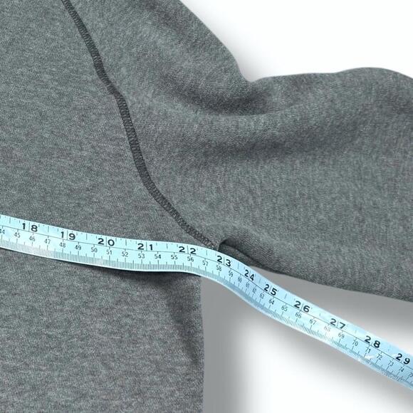 Levi’s Gray Hoodie Levi Strauss & Co Graphic Logo Pullover Size L Casual Retro - Picture 6 of 6